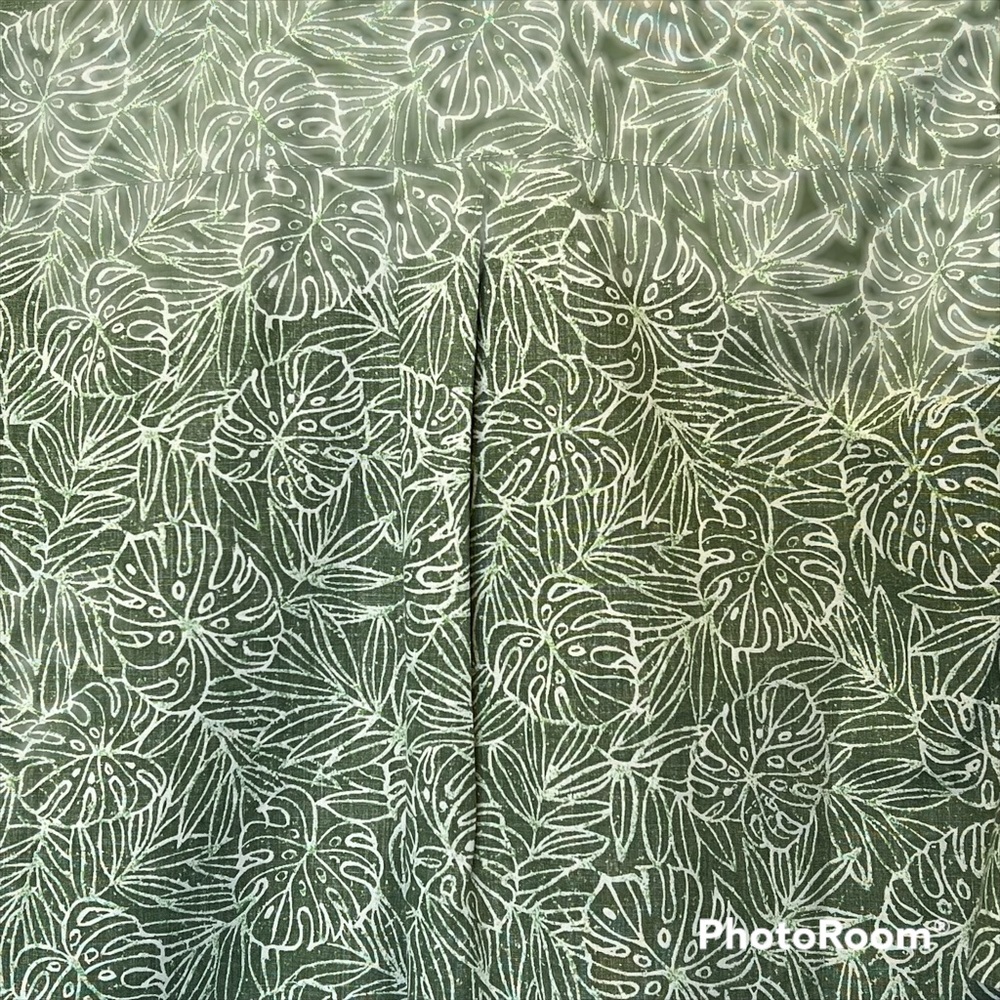 Green Go Barefoot Hawaiian shirt - Picture 4 of 4